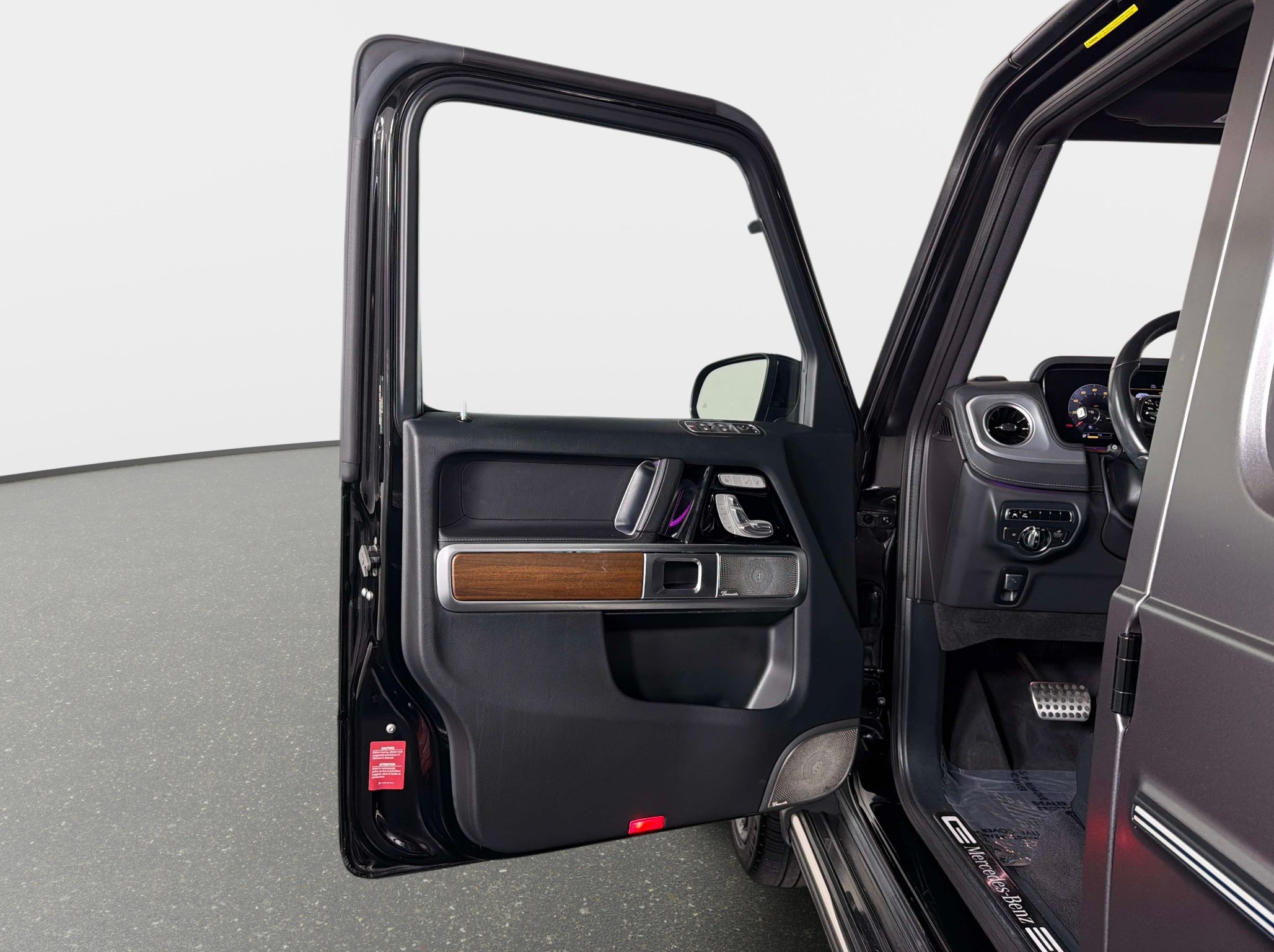 Used 2023 Mercedes-Benz G 550 image 36