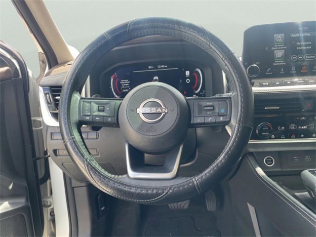 Used 2022 Nissan Rogue Platinum w/ Head-Up Display Package image 7