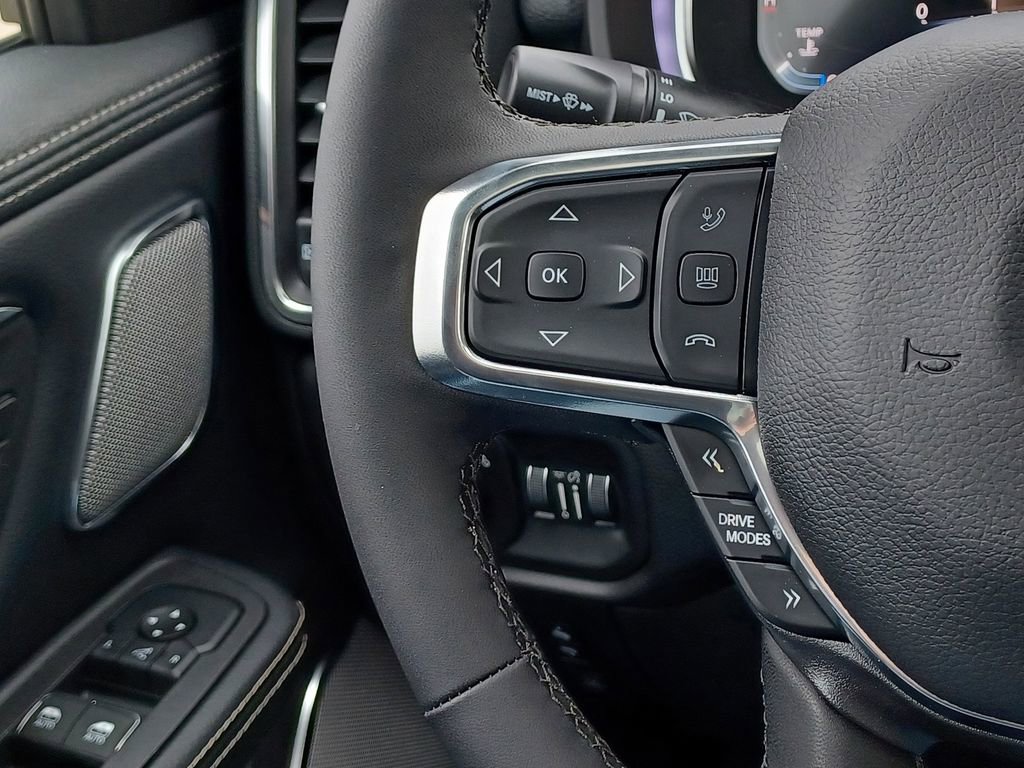 New 2026 RAM 1500 Laramie AWD/4WD image 18