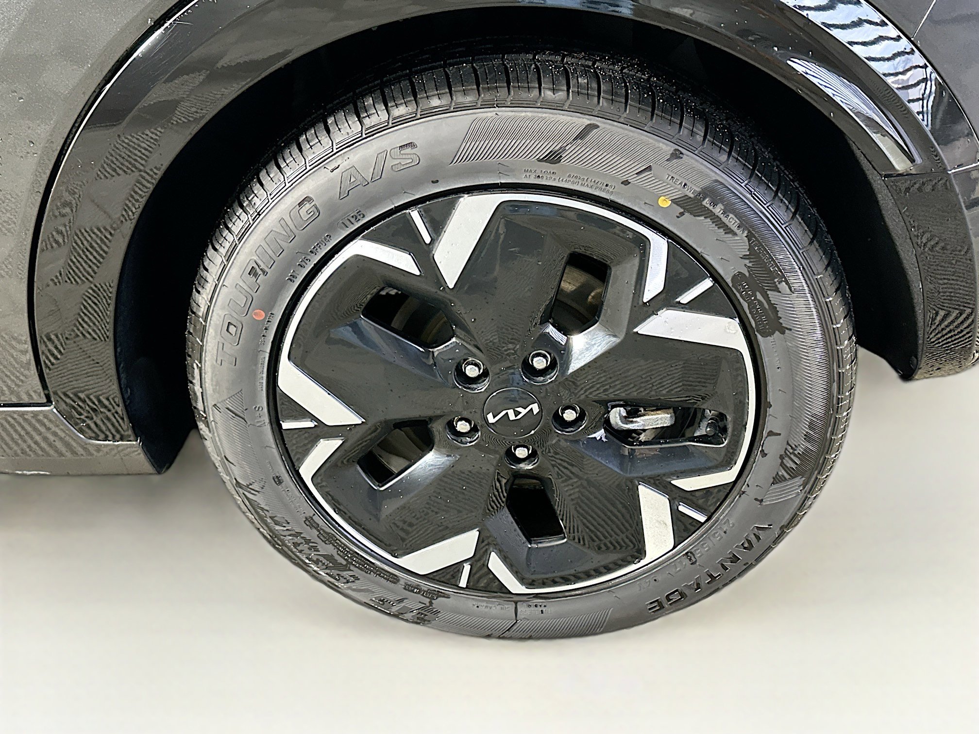 Used 2024 Kia Niro Wind image 11