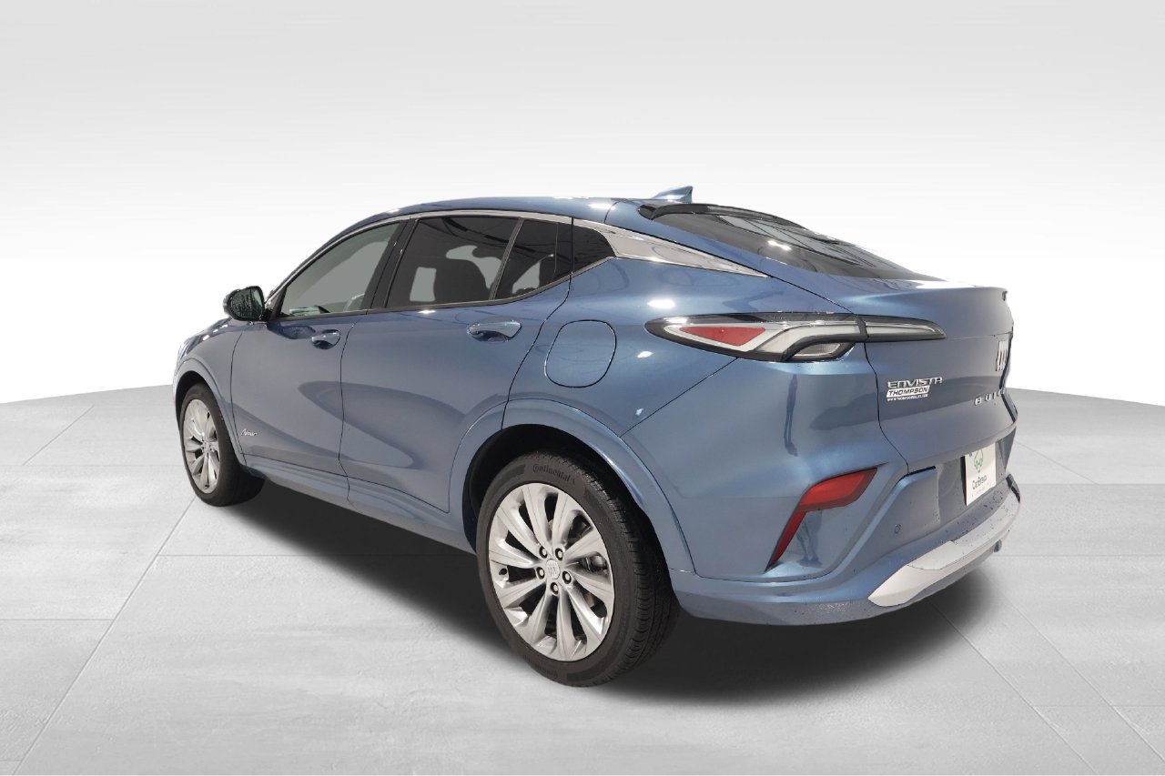 Used 2026 Buick Envista Avenir FWD image 2