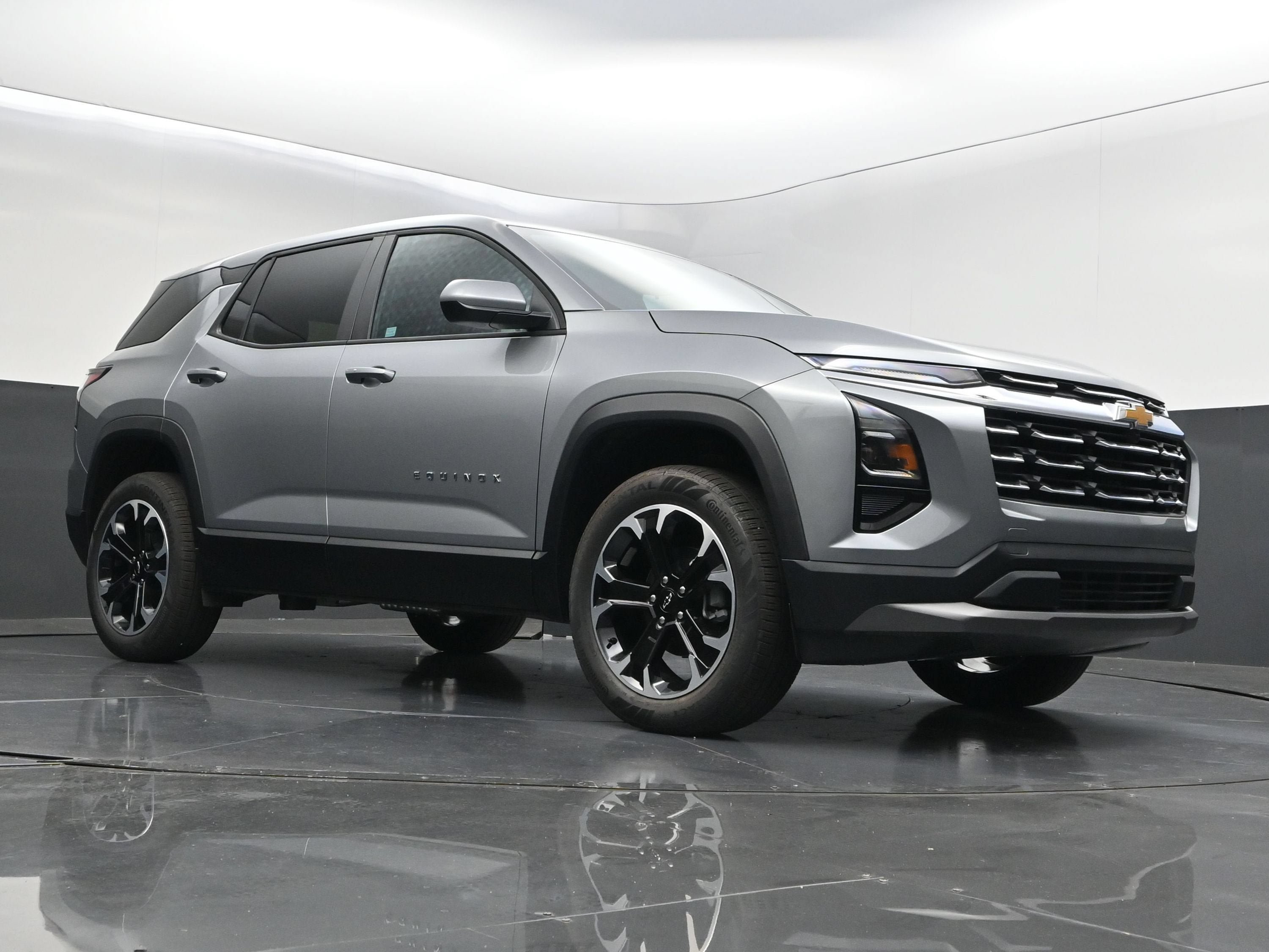 New 2027 Chevrolet Equinox LT w/ Convenience Package II FWD image 38
