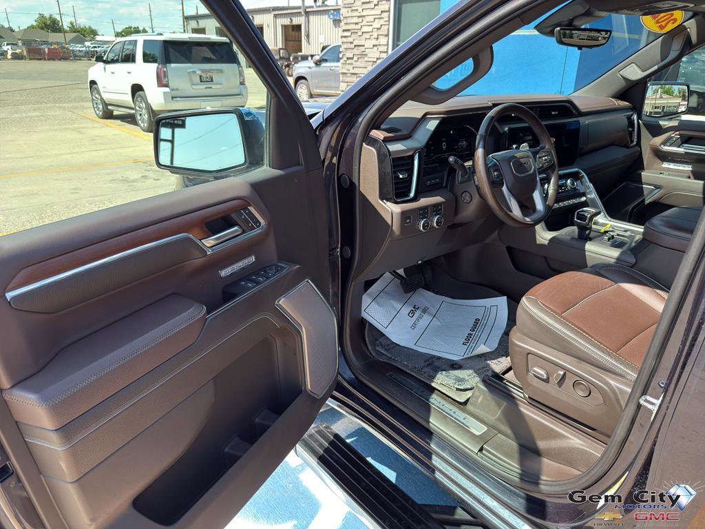 Used 2023 GMC Sierra 1500 Denali w/ Denali Reserve Package image 15