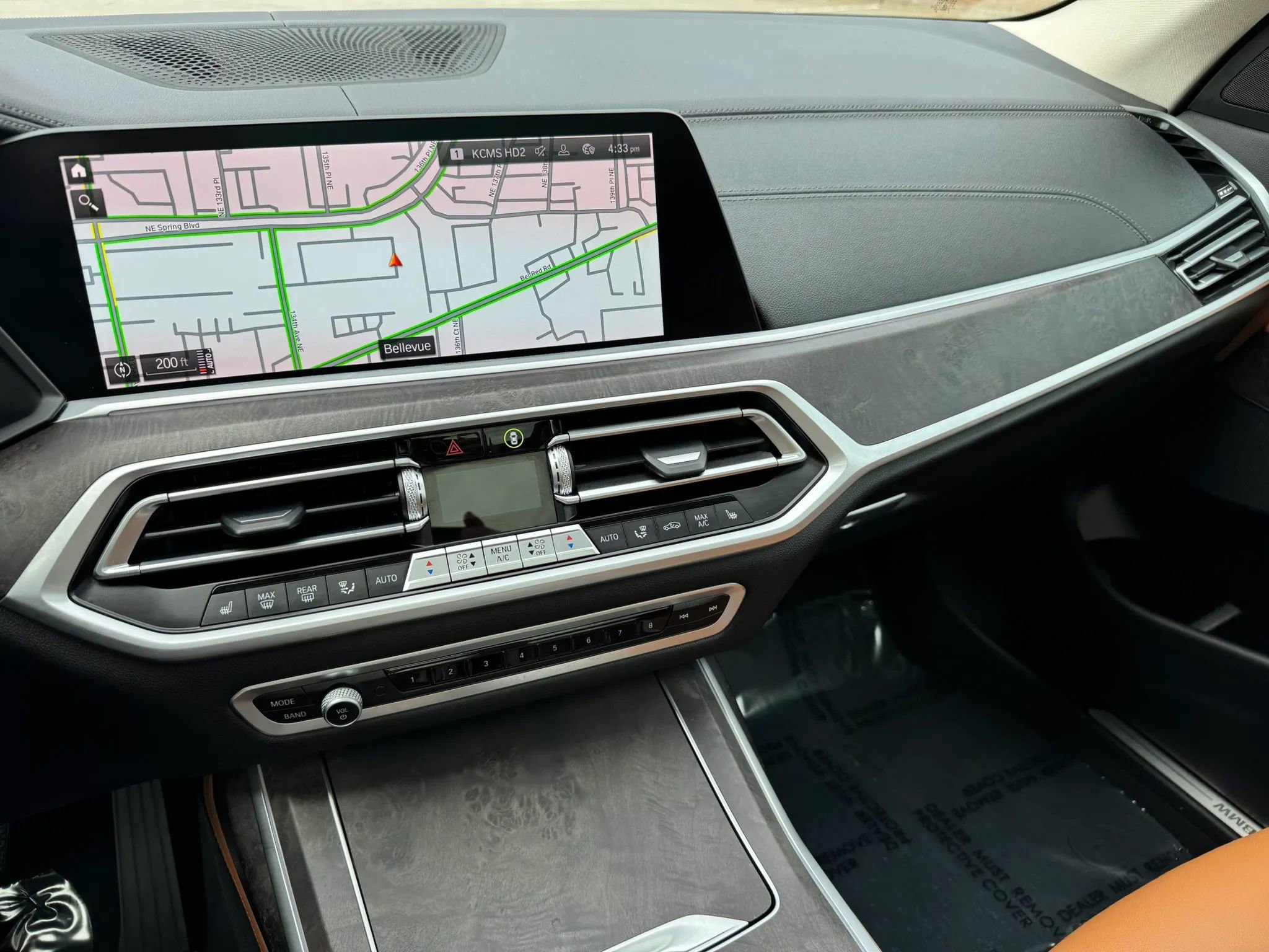 Used 2022 BMW X7 xDrive40i w/ Premium Package image 40