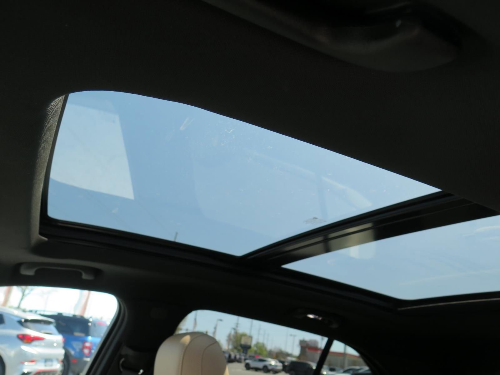 Certified 2024 Cadillac XT4 Premium Luxury image 13