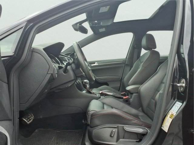 Used 2019 Volkswagen GTI SE FWD image 16