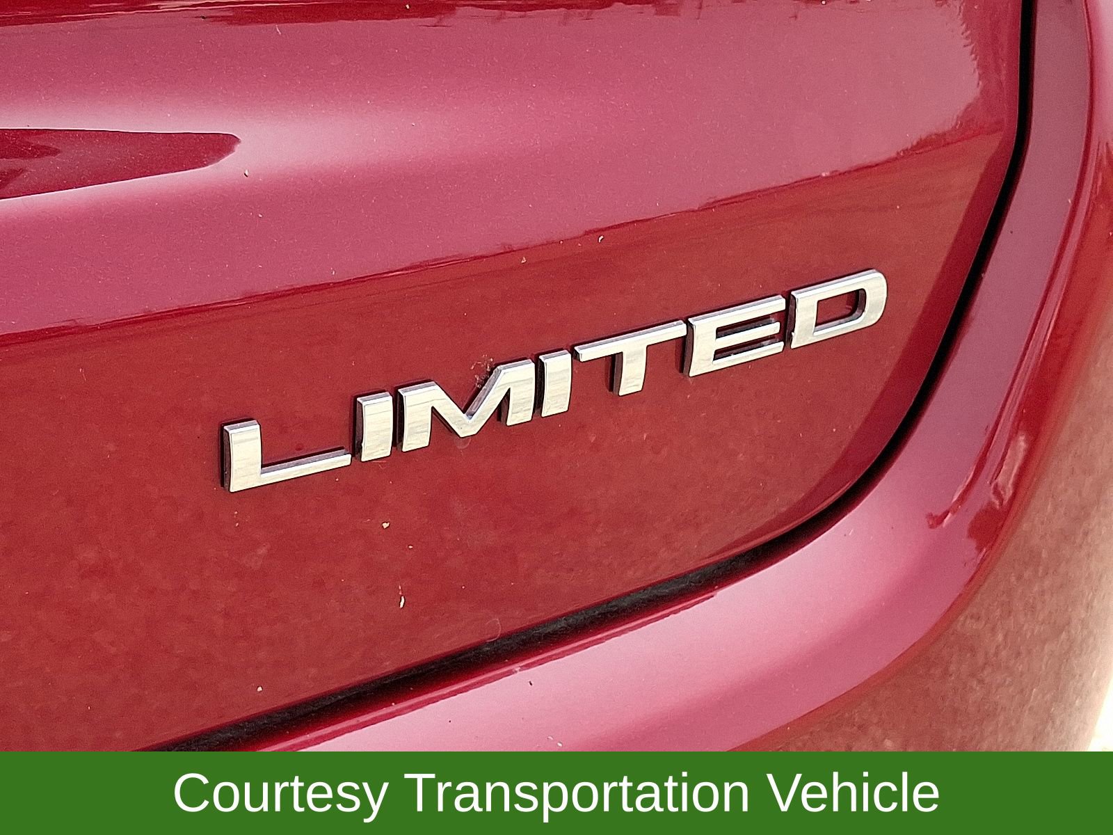 New 2025 Jeep Compass Limited w/ Sun & Sound Group AWD/4WD image 13