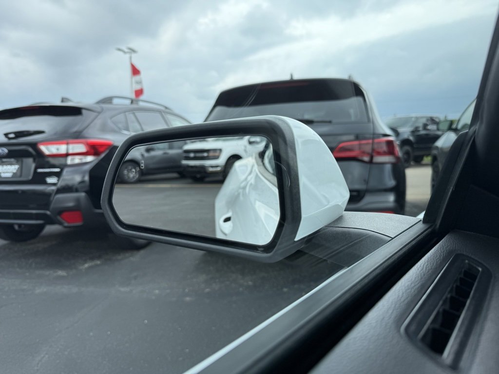 Used 2023 Ford Mustang Premium image 40