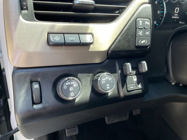Used 2018 GMC Yukon XL Denali w/ Denali Ultimate Package AWD/4WD image 29