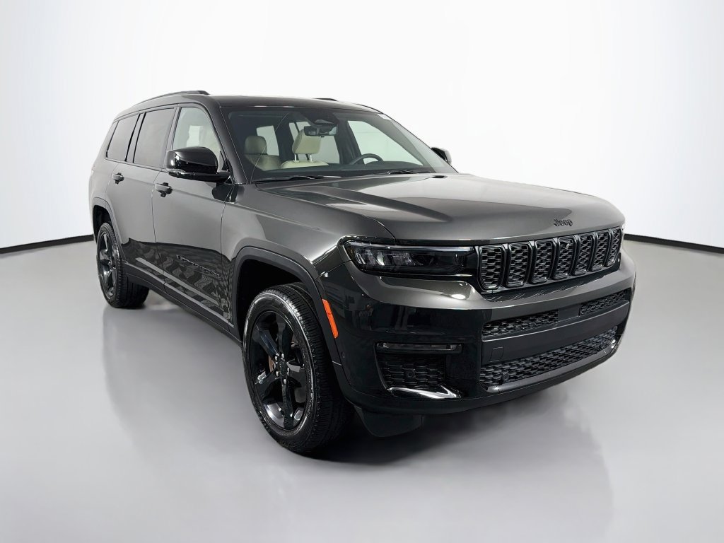 Used 2025 Jeep Grand Cherokee L Limited w/ Luxury Tech Group II AWD/4WD image 1