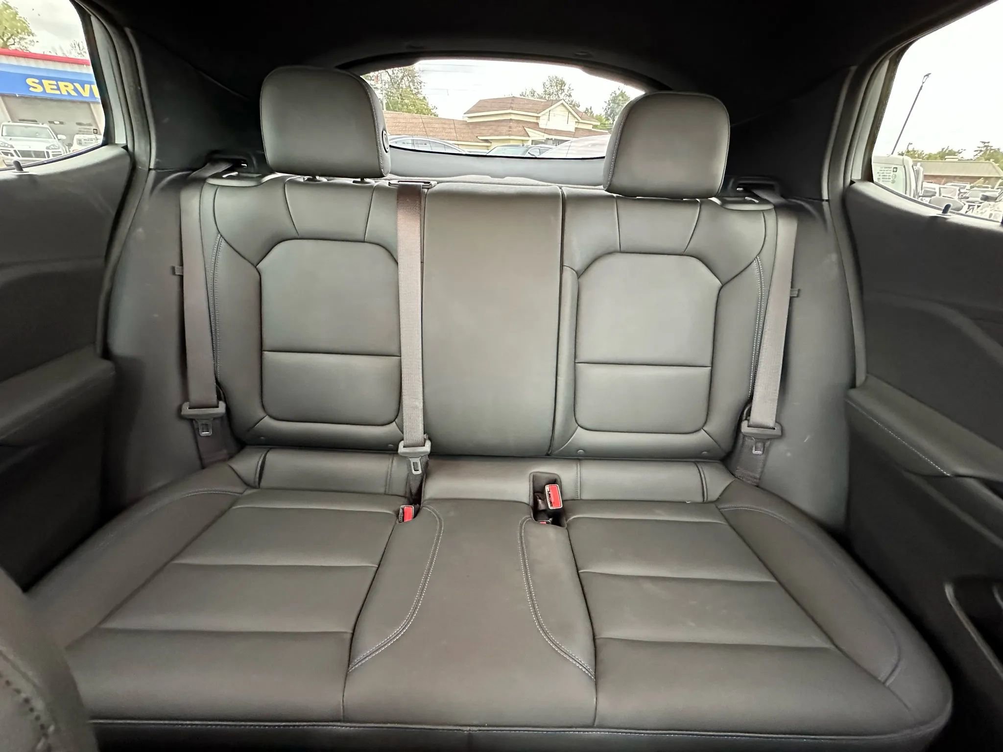 Used 2025 Buick Envista Sport Touring image 16