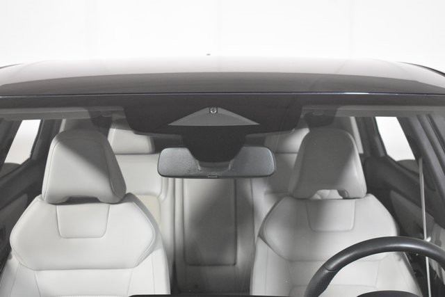 Certified 2023 Nissan Ariya AWD image 39