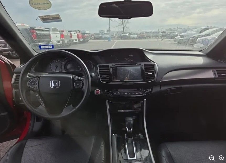 Used 2017 Honda Accord EX-L image 11