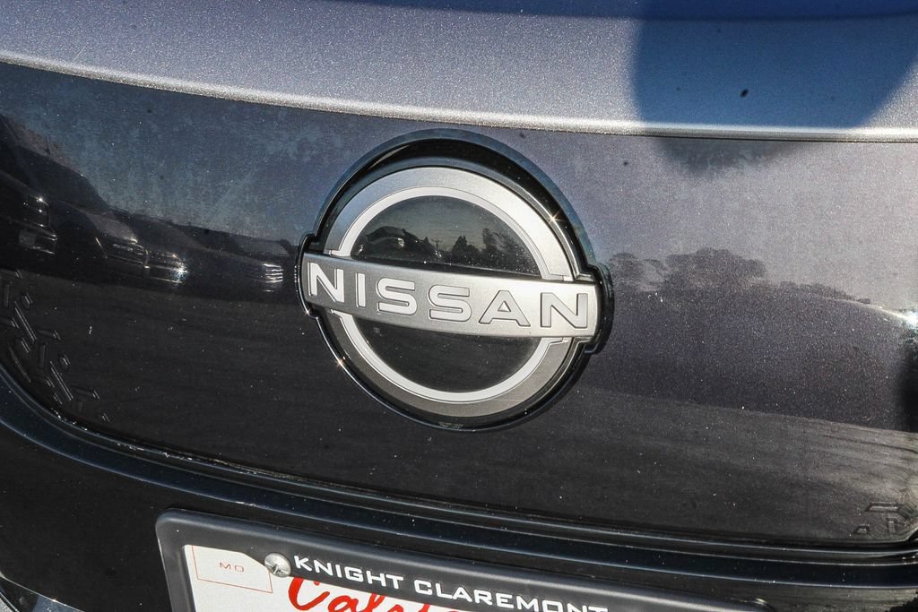 Used 2023 Nissan Leaf S FWD image 6