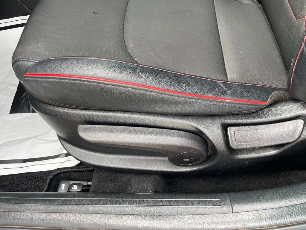Certified 2023 Kia Forte GT FWD image 10