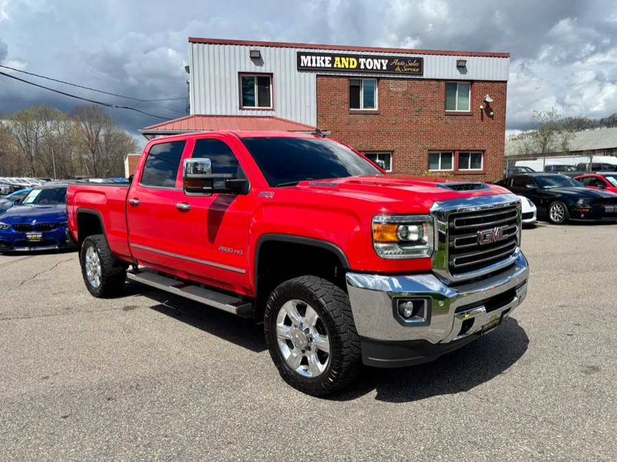 Used 2019 GMC Sierra 2500 SLT w/ Duramax Plus Package AWD/4WD image 3