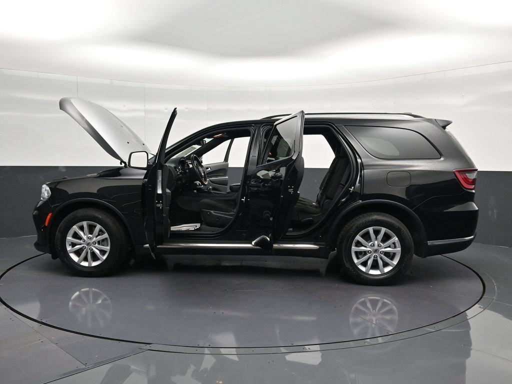Used 2024 Dodge Durango SXT w/ 3rd Row Seating Group RWD image 41