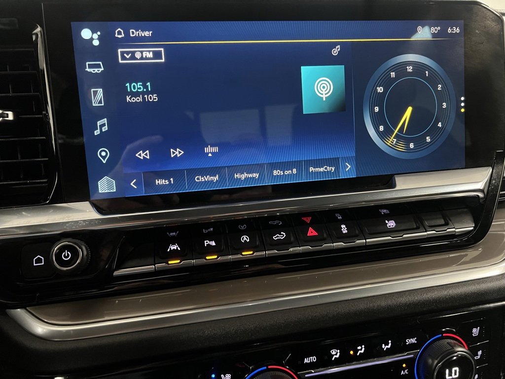 Used 2022 Chevrolet Silverado 1500 High Country image 39