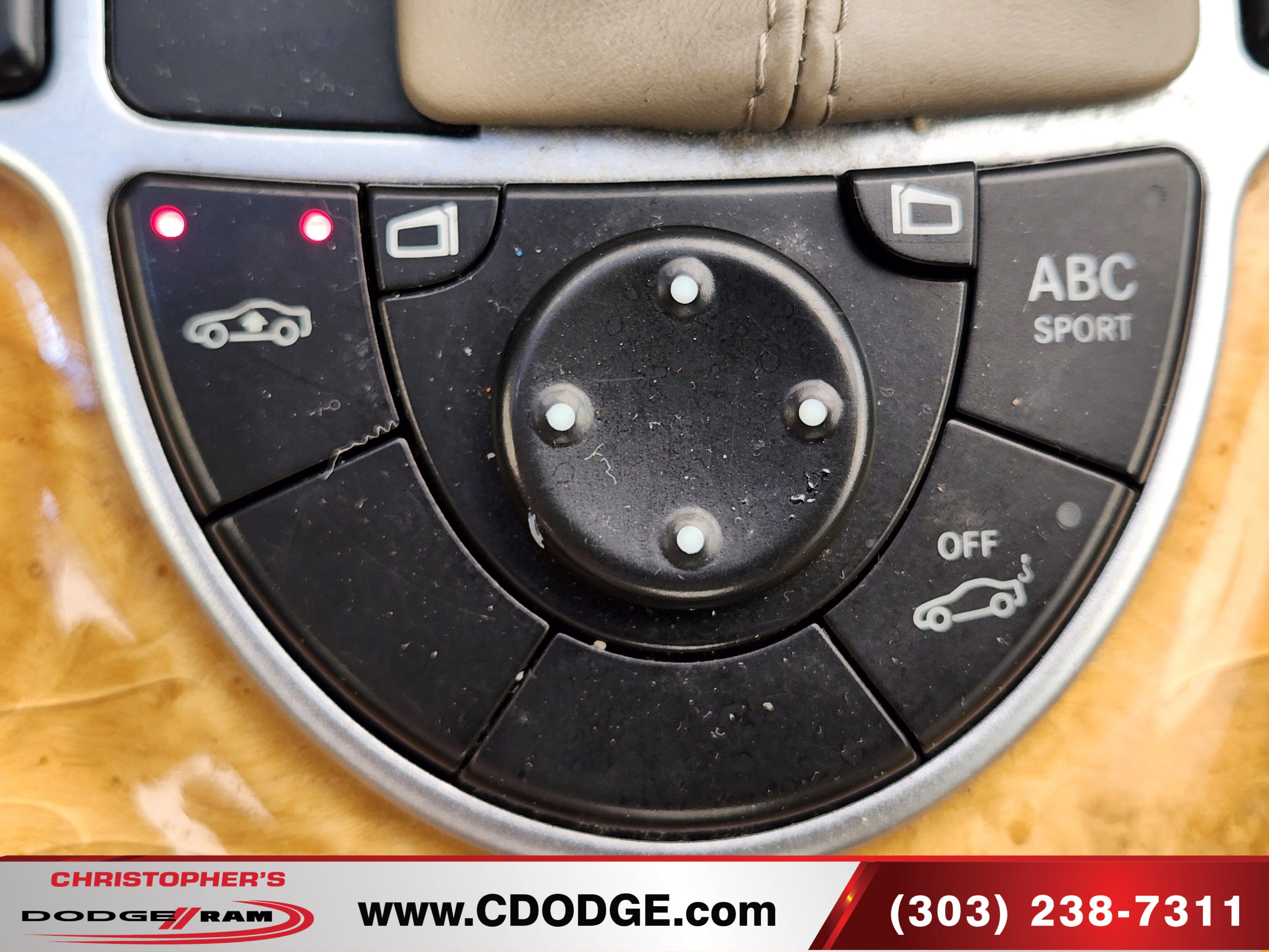 Used 2005 Mercedes-Benz SL 600 image 28