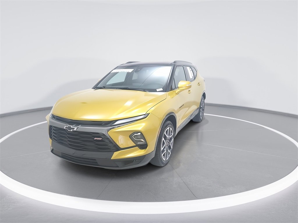 Used 2023 Chevrolet Blazer RS w/ LPO, Floor Liner Package image 2