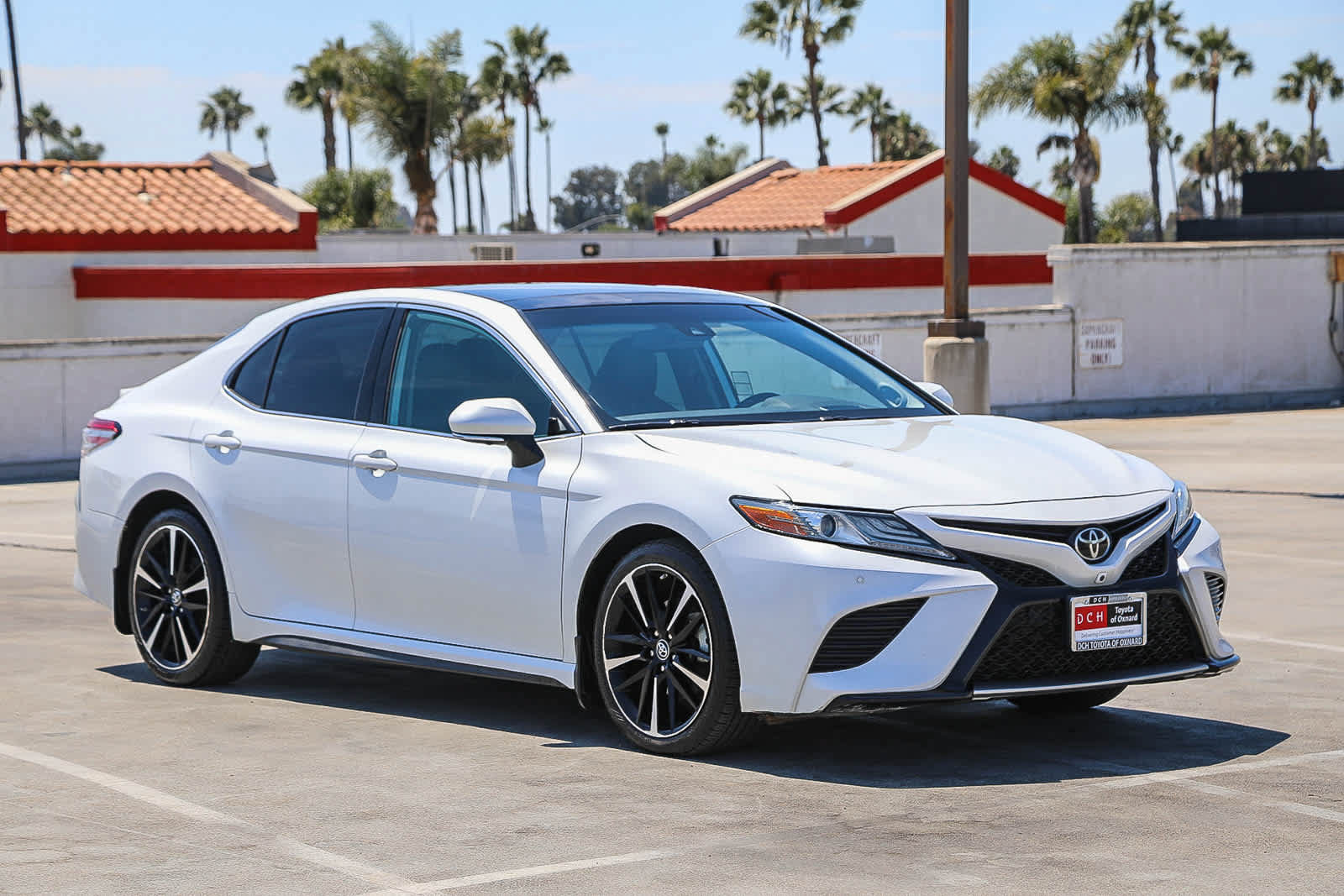 Certified 2019 Toyota Camry XSE w/ Driver Assist Package FWD image 4