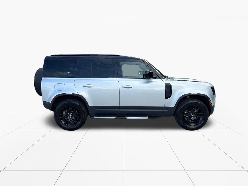Used 2024 Land Rover Defender 110 S AWD/4WD image 9