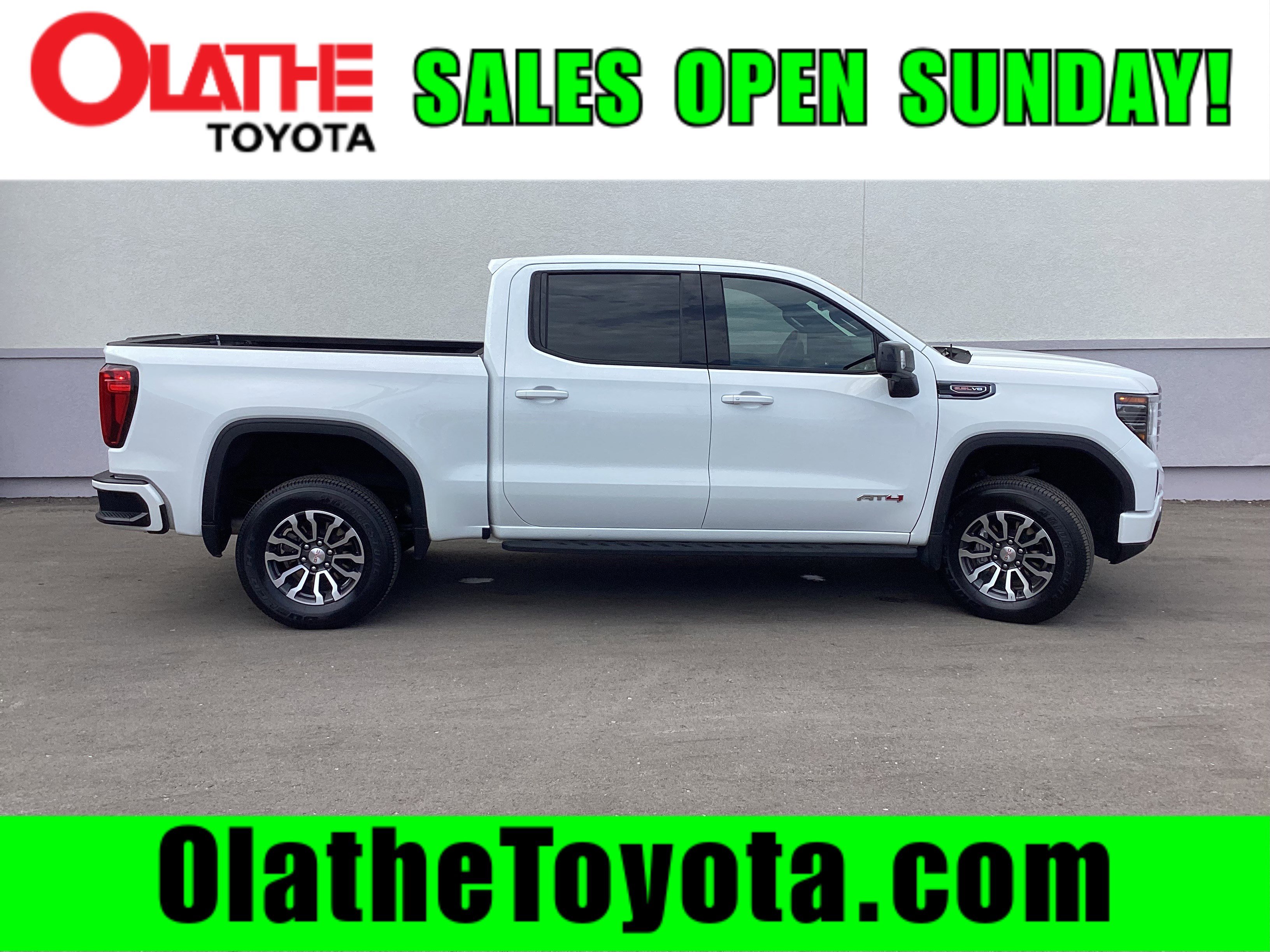 Used 2022 GMC Sierra 1500 AT4 w/ AT4 Premium Package