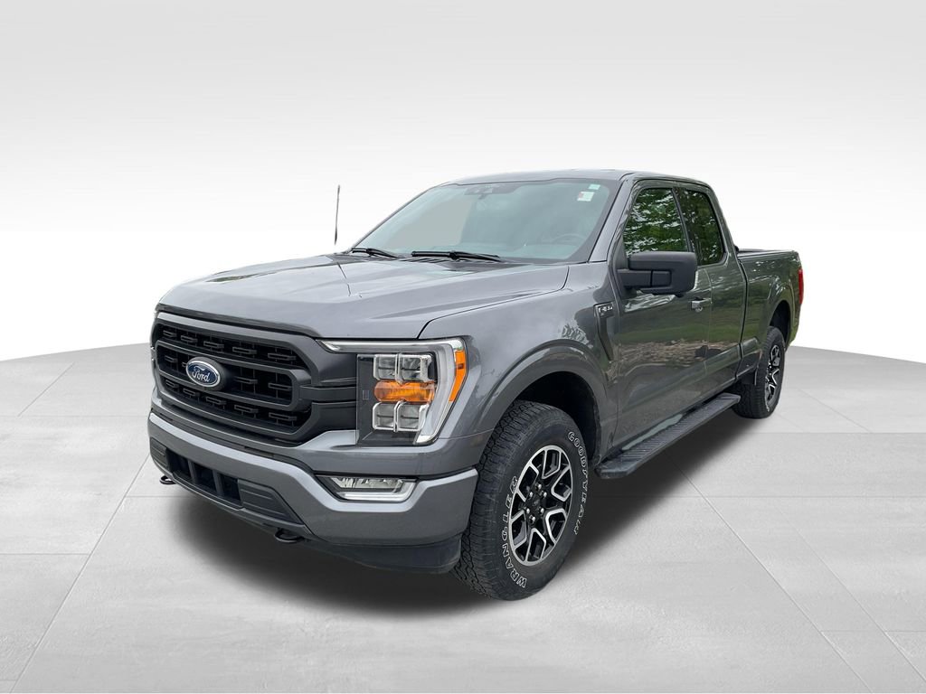 Used 2021 Ford F150 XLT w/ Equipment Group 302A High AWD/4WD image 4