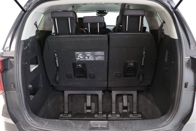 Used 2025 Kia Carnival image 34