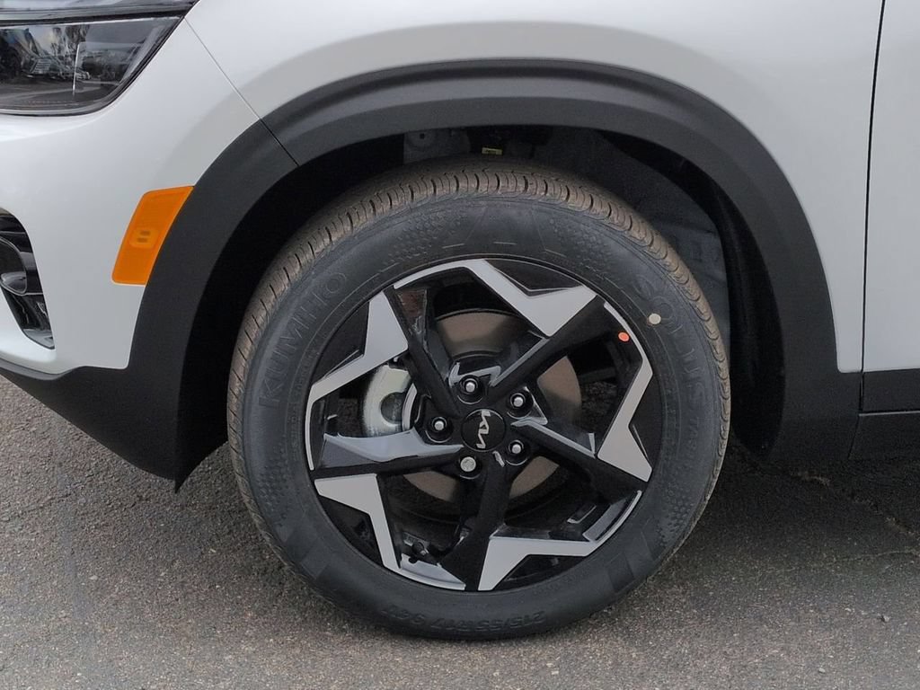 New 2026 Kia Seltos S FWD image 34