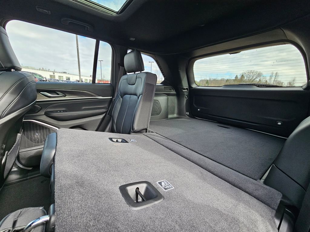 New 2026 Jeep Grand Cherokee Limited image 39