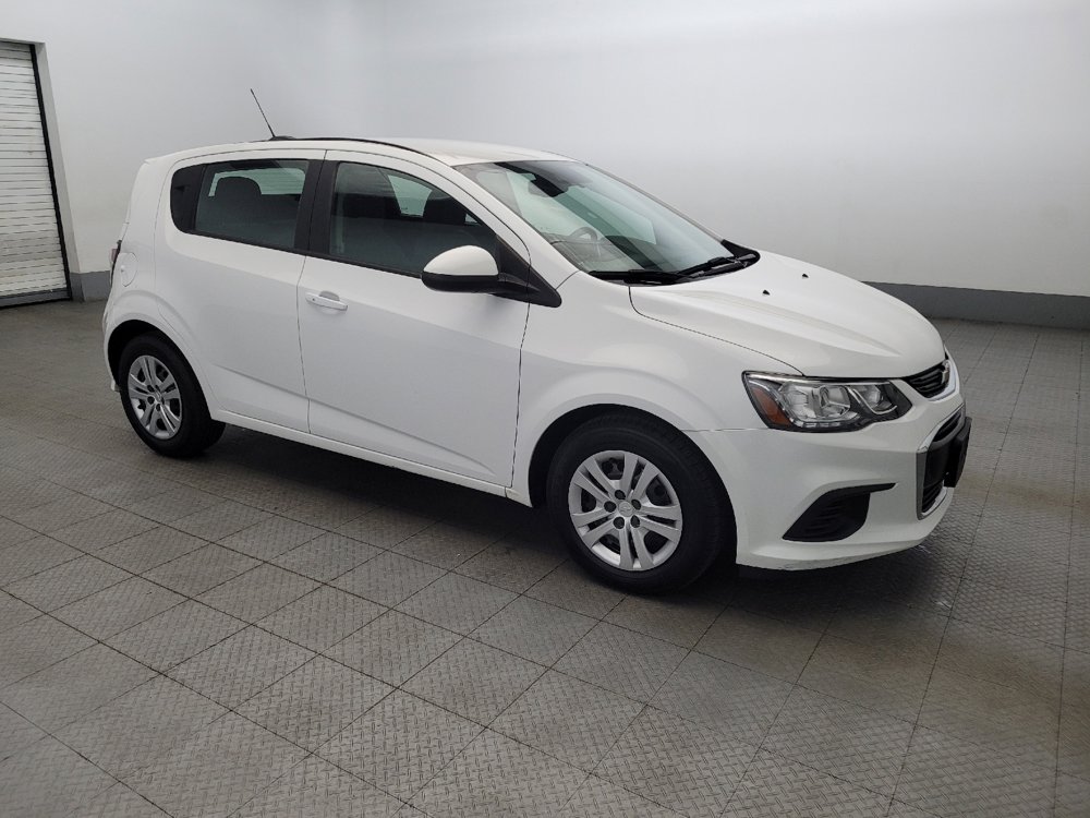 Used 2020 Chevrolet Sonic LT image 11