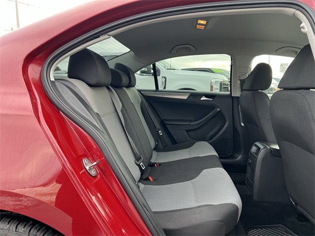 Used 2018 Volkswagen Jetta S image 18