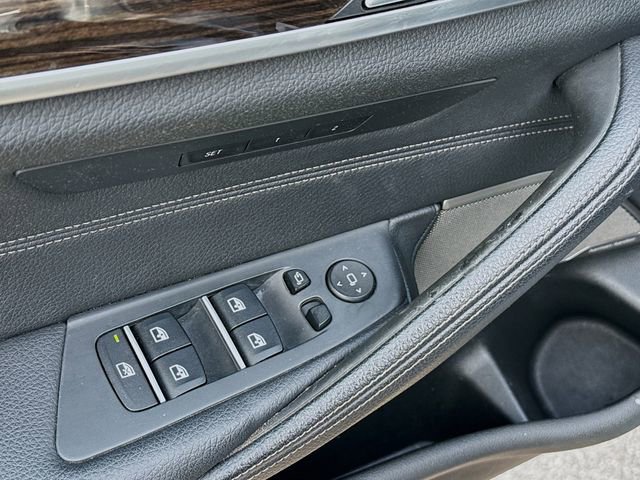 Used 2021 BMW 530i RWD image 23