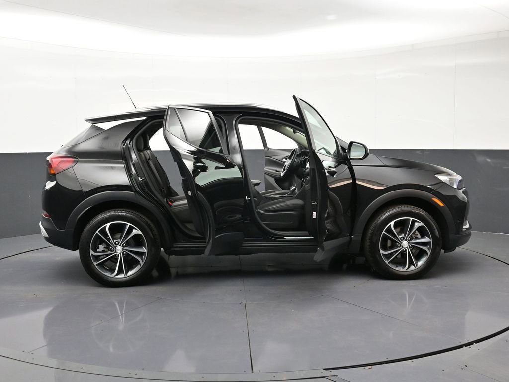 Used 2023 Buick Encore GX Select image 32