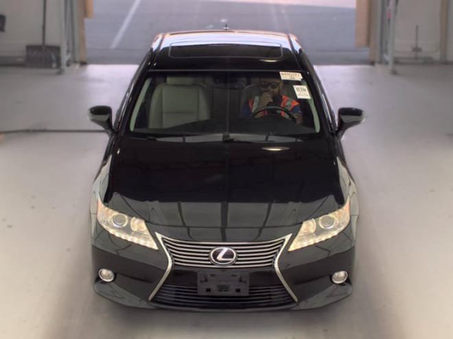 Used 2013 Lexus ES 350 w/ Premium Pkg FWD image 2