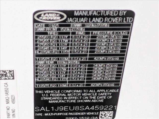 Used 2025 Land Rover Range Rover Sport image 20