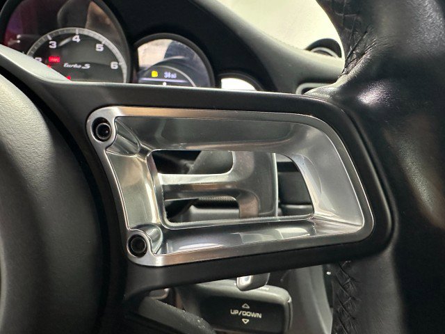 Used 2017 Porsche 911 Turbo S image 39
