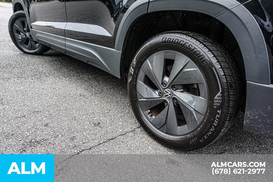 Used 2025 Volkswagen Taos S FWD image 15