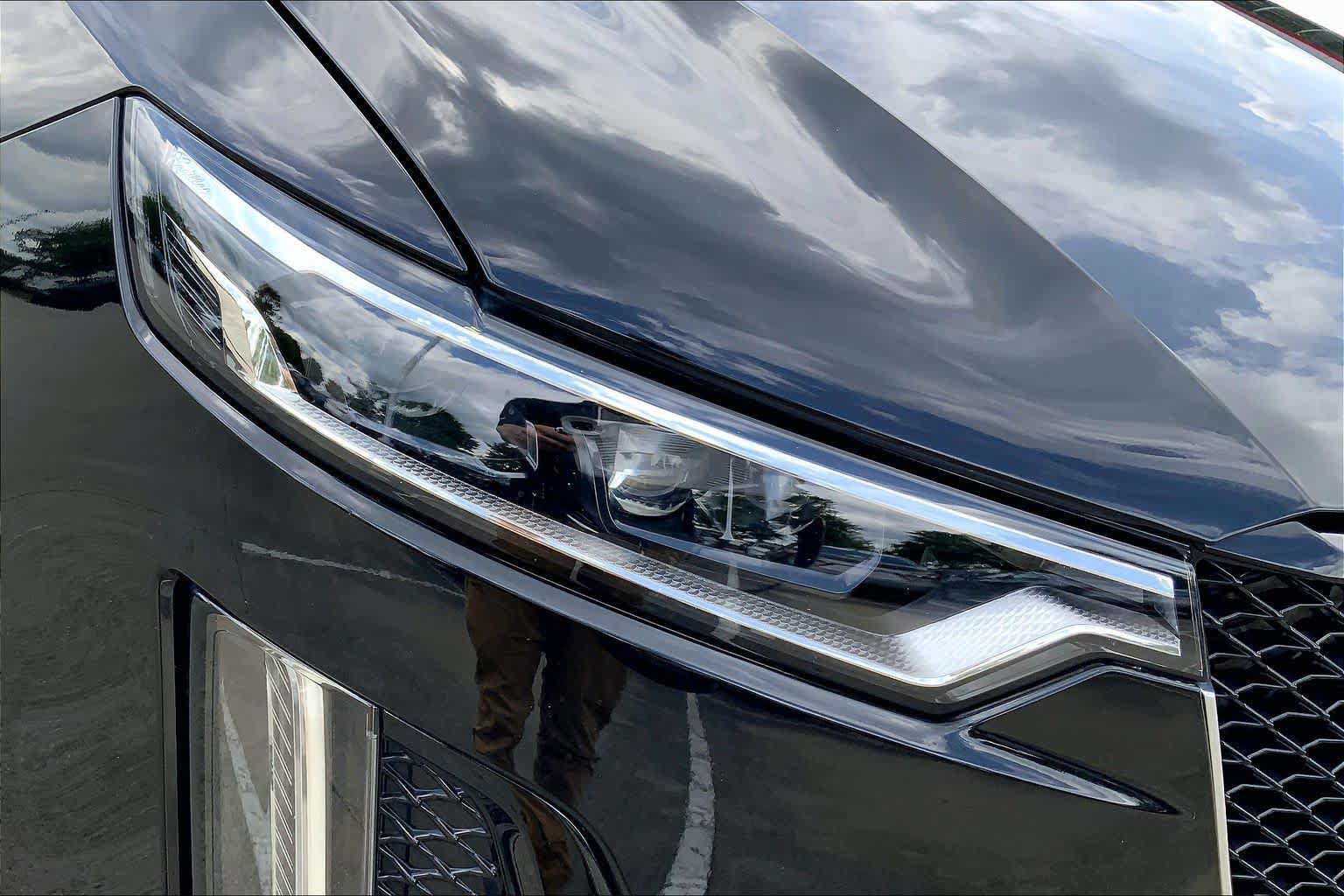 Used 2020 Cadillac XT6 Sport w/ Platinum Package AWD/4WD image 27
