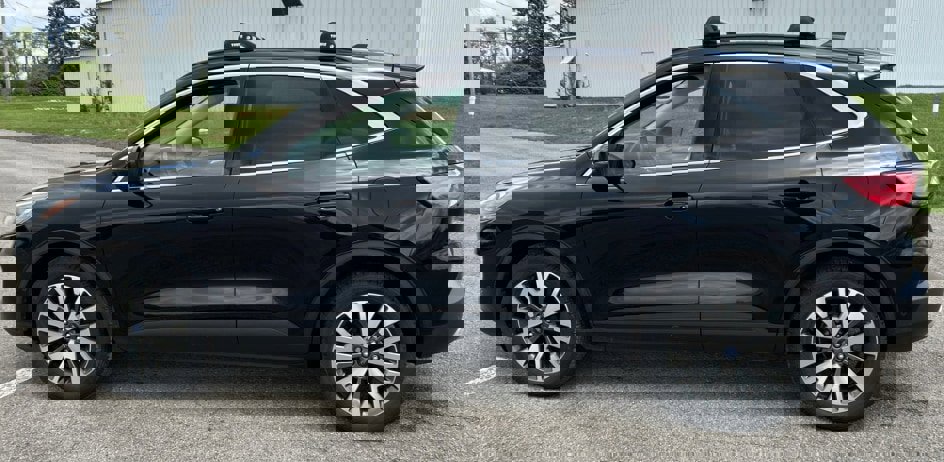 Used 2020 Ford Escape Titanium AWD/4WD image 6