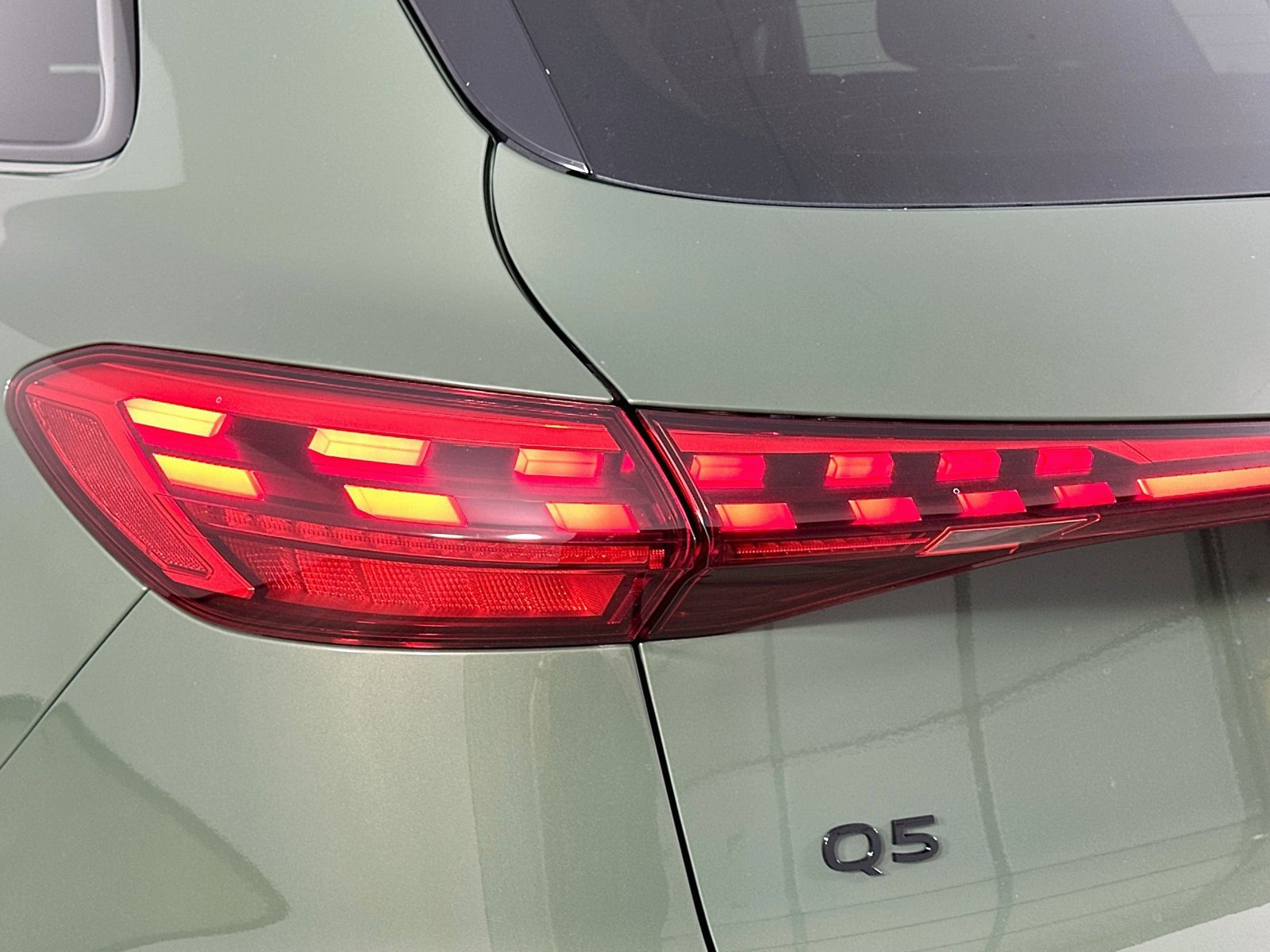 New 2026 Audi Q5 Premium Plus AWD/4WD image 13