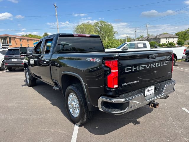 Used 2024 Chevrolet Silverado 3500 LTZ AWD/4WD image 4