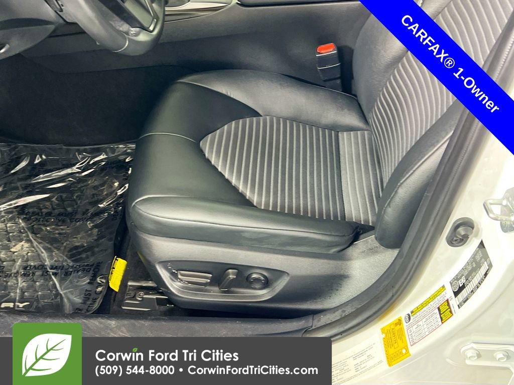 Used 2024 Toyota Camry SE FWD image 22