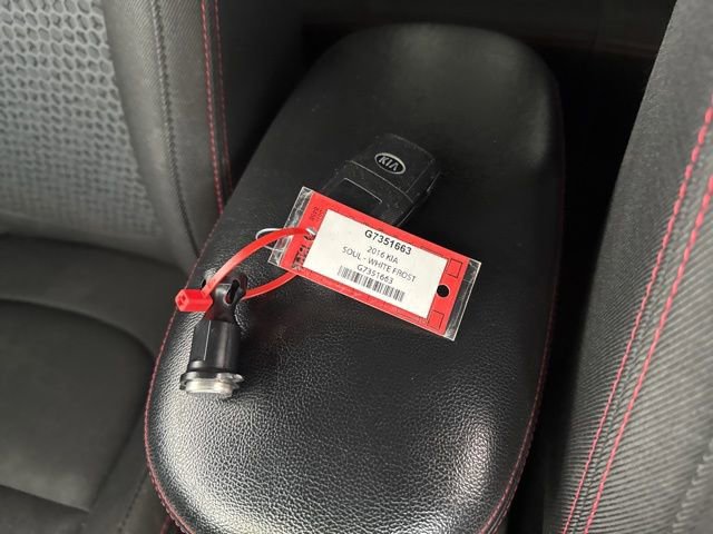 Used 2016 Kia Soul + w/ Soulful Package image 30
