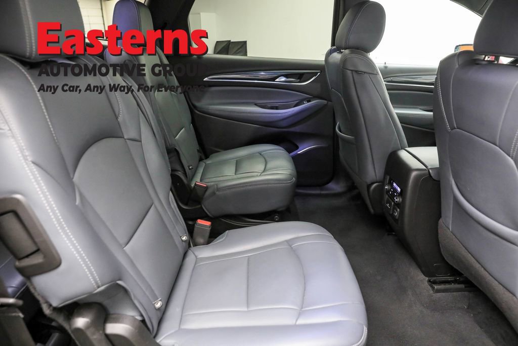 Used 2024 Buick Enclave Premium image 23