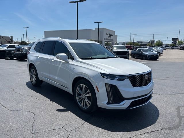 Used 2024 Cadillac XT6 Premium Luxury w/ LPO, Floor Liner Package AWD/4WD image 4