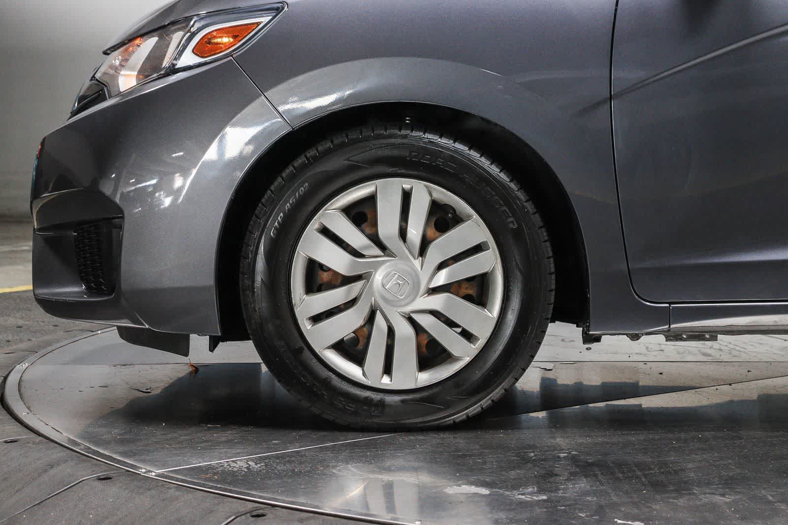 Used 2015 Honda Fit LX image 9