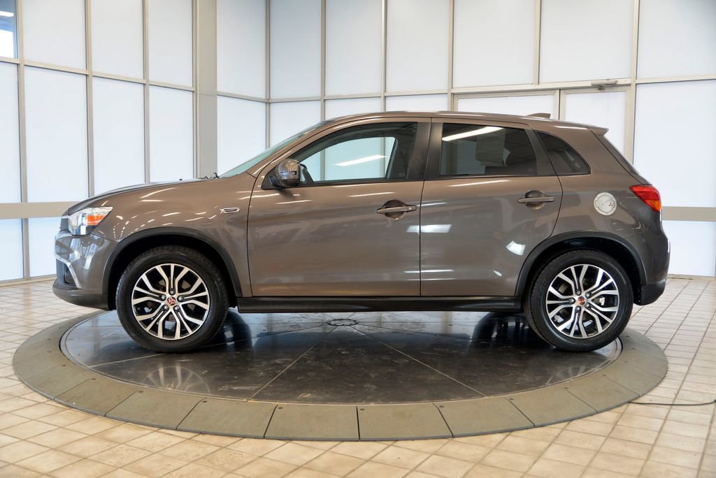 Used 2017 Mitsubishi Outlander Sport ES image 5