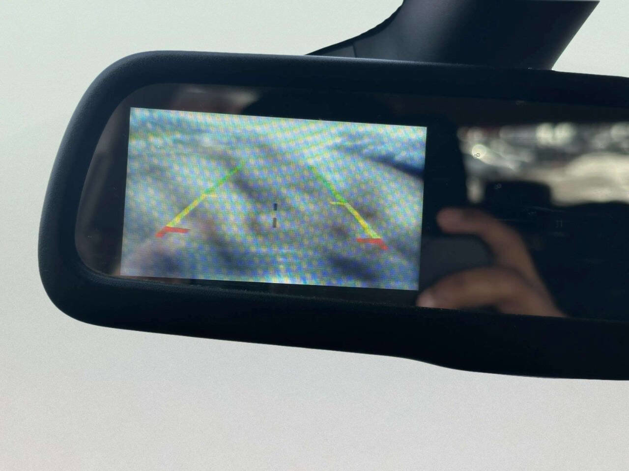 Used 2018 Dodge Journey SXT image 29